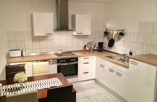 Xanten House | Centrally located, perfect for families :)