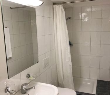 Hoengg Apartment | Centrally located, Spacious Modern Apartment