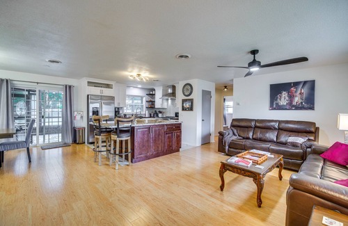 Merritt Island Cottage | Centrally Located Merritt Island Home: Pool, Porch