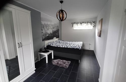 Harnosand Apartment | Centralt hus