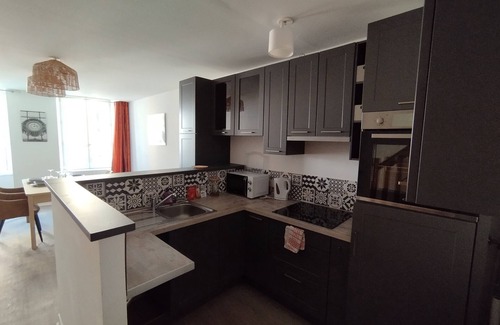 Morlaix Apartment | Centre-ville & Jardin, 4 Personnes Duplex de 80m², 2 Chambres