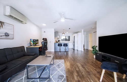 Toowong Apartment | Centro at Toowong Modern Spacious Living with Pool