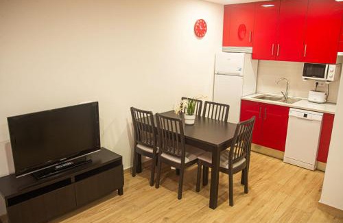 Alcala de Henares Apartment | Centro Histórico Parking con NRU y licencia turística VT-13960