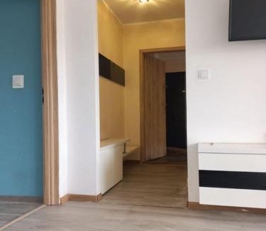 Konin Apartment | Centrum Apartament Wyszyńskiego 45m2