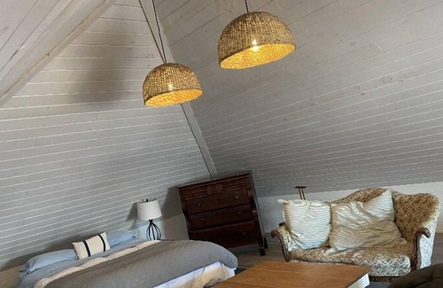 Summerside House | Century home, cozy and full of charm, fronting on Bedeque Bay