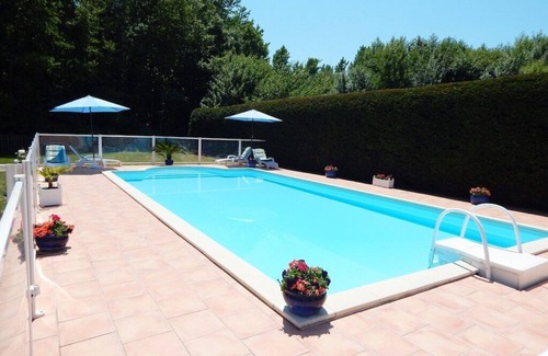 Migron House | Cerisier - sleeps 5 - Pool, Summer House, Games Barn playhouse - classified 4*