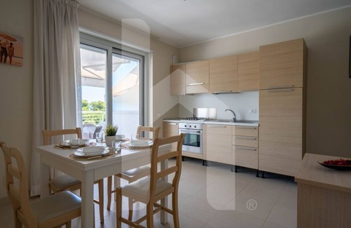Foggetta Apartment | Cerrano Park A02 - Zefiro - Apartament with garden and terrace with Seaview