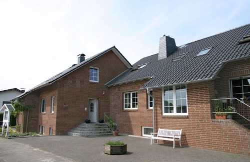 Duhnen Apartment | CG2/6 - Comfortable 4 person vacation apartment near the beach