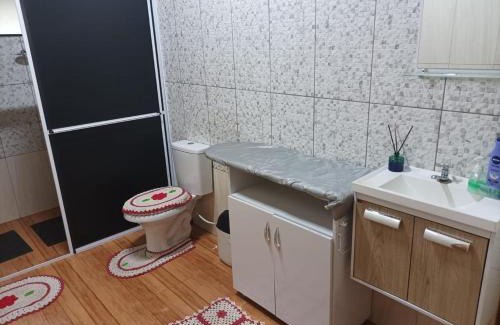 Cambui House | Chácara com Piscina e Lareira para Alugar em Munhoz MG