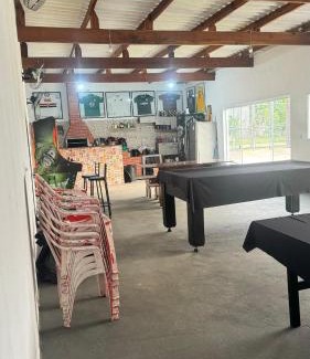Porangaba House | Chácara Sitio Recanto São Bento em Porangaba com quadra de futevolei