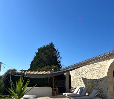 Queyrac Bed & Breakfast | Château Bernon Maison d Hotes - Piscine et SPA