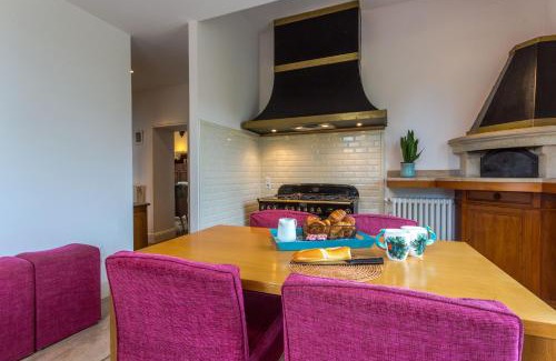 Ver-sur-Mer Apartment | Château Côte de Nacre