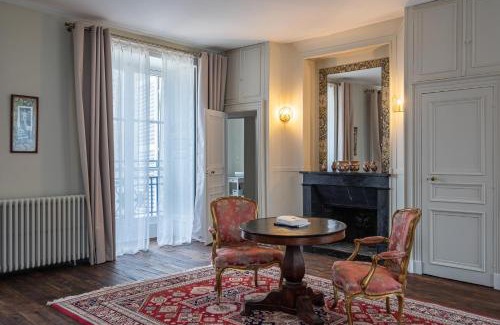 Charnizay Bed & Breakfast | Château de Charnizay