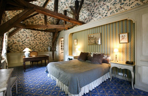 Courcelles-sur-Vesles Hotel | Château de Courcelles - Relais & Châteaux
