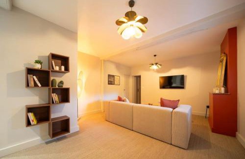 Dracy-le-Fort Apartment | Château de Dracy - La Délicate