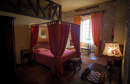 Goudourville Other | Château de Goudourville 13th century, private, sleeps 30, swimming pool, reception area