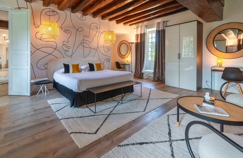 Vivy House | Château de la Ronde - Avec piscine et jacuzzi