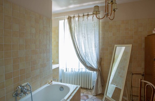 Suevres Bed & Breakfast | Château de la Rue