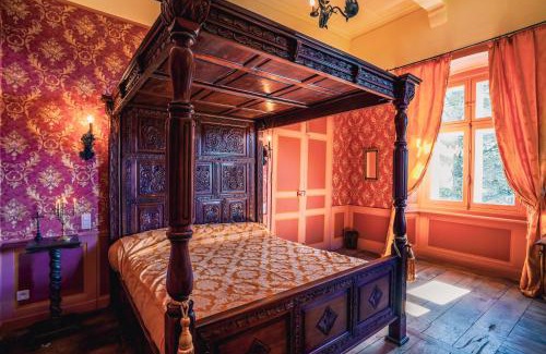 Ally House | Château de La Vigne