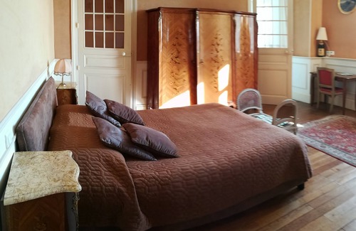 Bonnac-la-Cote Bed & Breakfast | Château de Saint-antoine