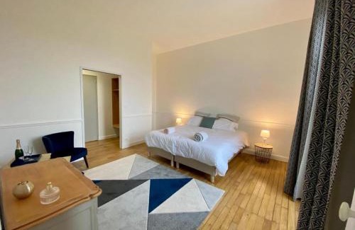 Guny Bed & Breakfast | Château du Mont de Guny
