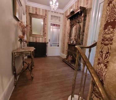 Condal Bed & Breakfast | Château St Sulpice