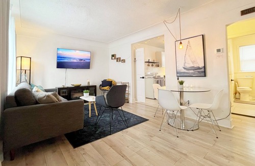 Port Dalhousie House | Charming Home in Coveted Port Dalhousie – Steps from the Lake!