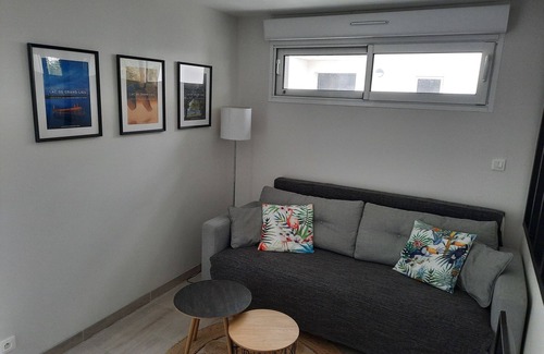 Saint-Philbert-de-Grand-Lieu House | Chalet 2-3 pers between town, lake and ocean "Calm and Serenity".