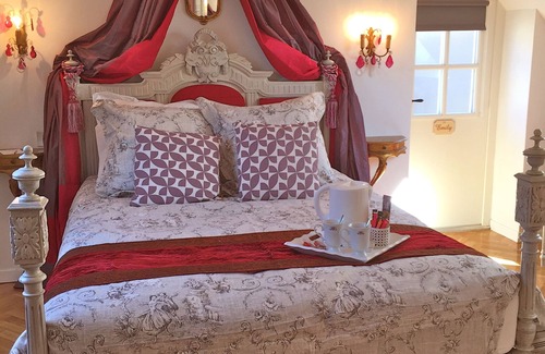 Elincourt-Sainte-Marguerite Bed & Breakfast | Chambre Emily: Maison Elincourt B&B/Chambres d'Hôtes and Spa + pdj + Spa