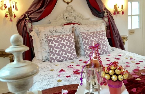 Elincourt-Sainte-Marguerite Bed & Breakfast | Chambre Emily: Maison Elincourt B&B/Chambres d'Hôtes and Spa + pdj + Spa