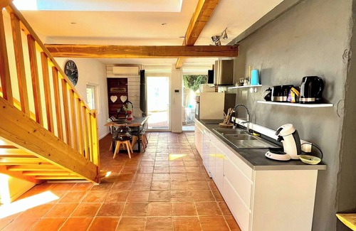 Lisle-sur-Tarn Apartment | Chai Rénové Au Cœur Des Vignobles - Piscine