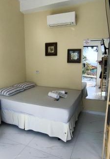 Tesouro da Colina Apartment | Chalé Completo Com Linda Vista para o Mar de Ilhabela 2