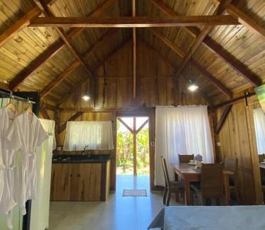 Guaramirim Ski Chalet | Chalé pé da montanha