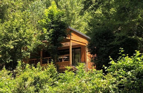 Saint-Constant-Fournoules Ski Chalet | Chalet 3 étoiles - Piscine - eec0cb