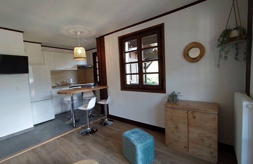 Saint-Nicolas-la-Chapelle Apartment | Chalet Appart'Hôtel l'Eau Vive