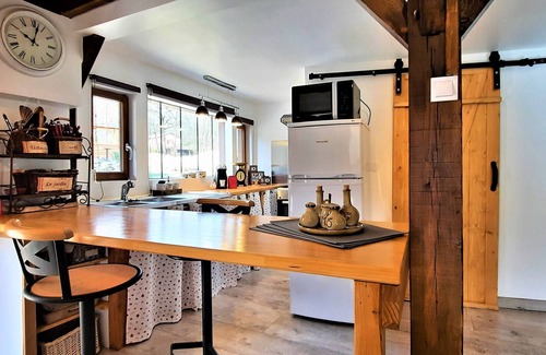Sarliac-sur-l'Isle Ski Chalet | Chalet à la Campagne