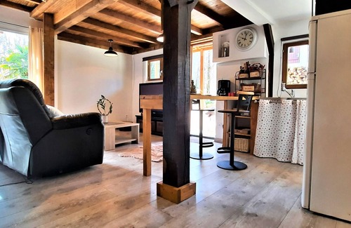 Sarliac-sur-l'Isle Ski Chalet | Chalet à la Campagne