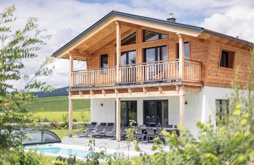 Inzell Apartment | Chalet 13 with sauna and summer pool for max. 6 people