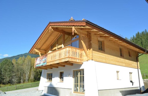 Schonbach House | „Chalet 18 Am Sonnenhang“ by Alpen Apartments