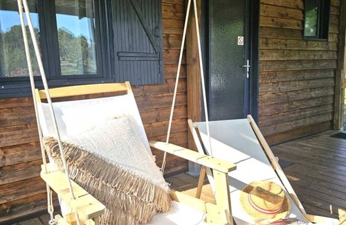 Douville Ski Chalet | Chalet 3 étoiles - Piscine - ccafgfd
