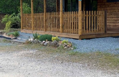 Douville Ski Chalet | Chalet 3 étoiles - Piscine - ccafgfd
