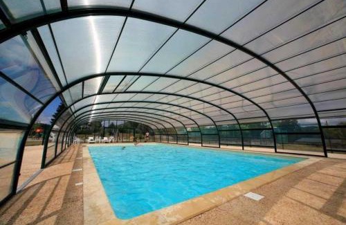 Beynat Ski Chalet | Chalet 3 étoiles - Piscine - eebbhf