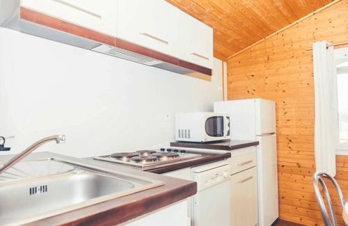 Beynat Ski Chalet | Chalet 3 étoiles - Piscine - eebbhf