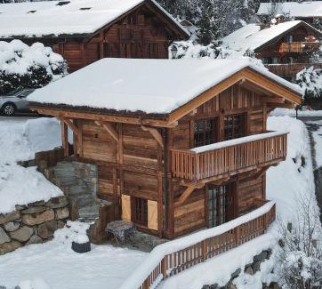 Les Houches Ski Chalet | Chalet 3 étoiles pour 4 pers avec vue imprenable sur la vallée de Chamonix