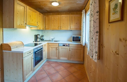 Annaberg im Lammertal Ski Chalet | Chalet # 37 with 3 BR for up to 8 people
