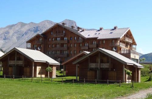 Saint-Etienne-en-Devoluy Apartment | Chalet 8 pers, 3 chambres, Superdevoluy - FR-1-504-434