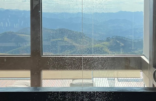 Sao Bento do Sapucai House | Chalet Above the Clouds - 3-bedroom house with AC in São Bento do Sapucaí