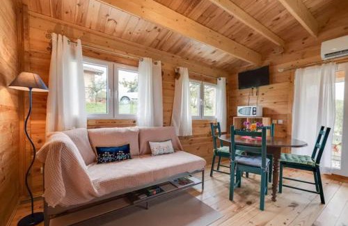 Egliseneuve-des-Liards Ski Chalet | Chalet accueillant à Égliseneuve-des-Liards avec jardin