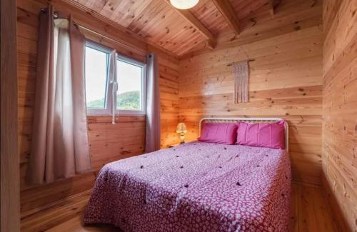 Egliseneuve-des-Liards Ski Chalet | Chalet accueillant à Égliseneuve-des-Liards avec jardin