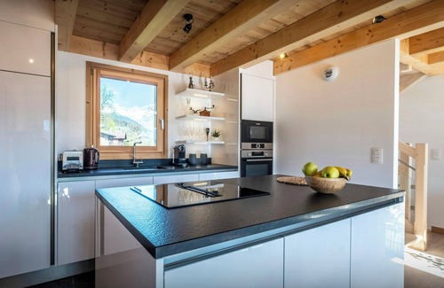 Combloux Ski Chalet | Chalet Alpayak - enjoy a mountain holiday for 8 with hot tub - OVO Network